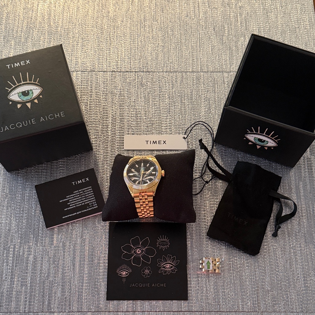 Jacquie Aiche Timex Gold Watch With Leaf Design Box WExtra Links Included